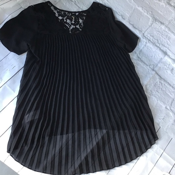 Michael Kors Black Top - Picture 3 of 8